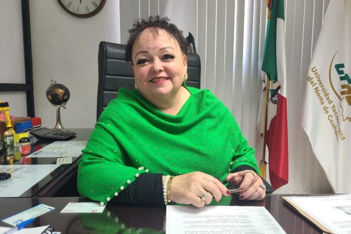 Esperanza Chapa, Rectora de la UTNC