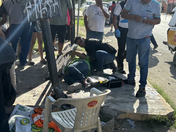 Muere mujer tras ser prensada en la Occidental
