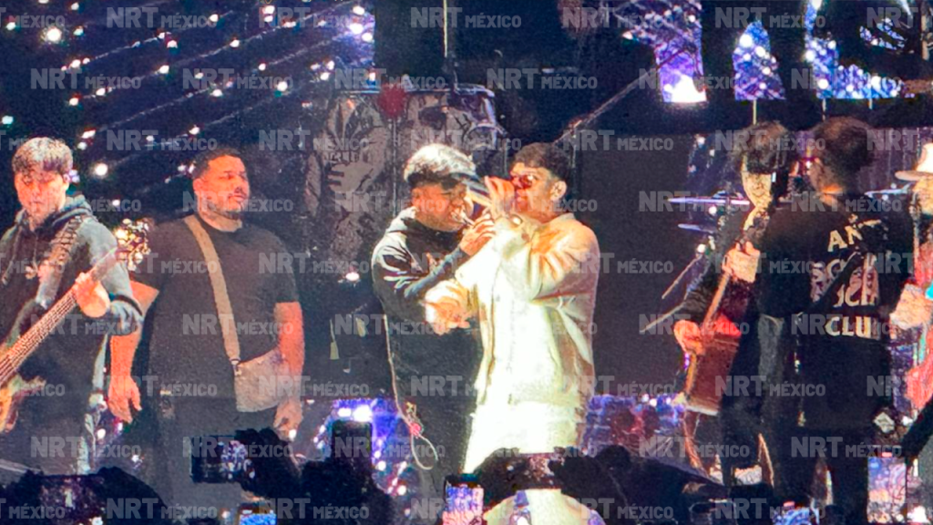 ¿Viajaba Junior H?: Dos de sus camionetas se impactaron en Monclova