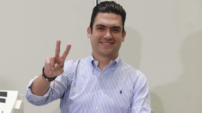 Jorge Romero asume liderazgo nacional del PAN