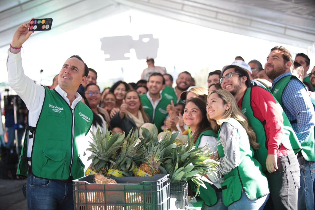 Beneficiamos la economía de las familias con el Mercadito Mejora: Manolo