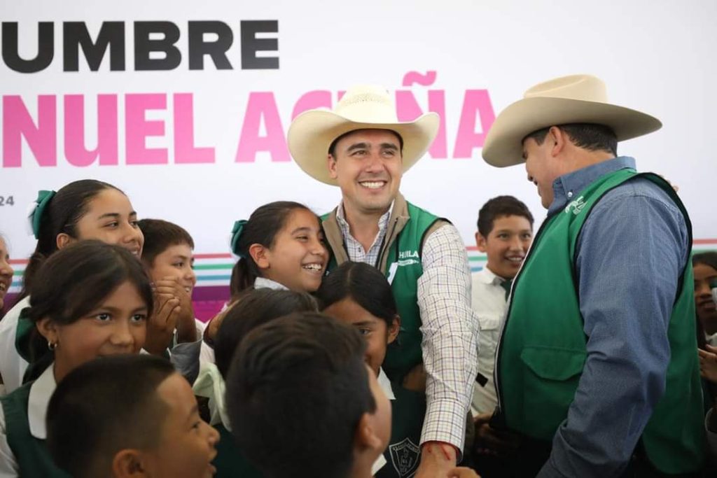 Entrega Manolo infraestructura educativa por 400 millones de pesos en 2024