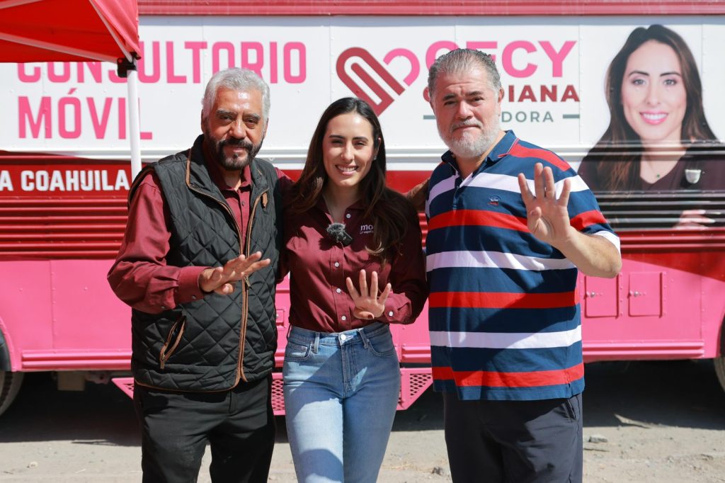 Lleva Cecilia Guadiana el Consultorio Móvil a Ramos Arizpe