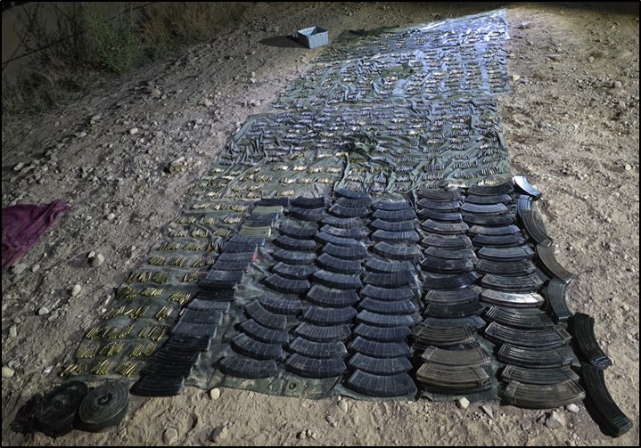 Ejército Mexicano detiene a 14 personas con armamento de alto poder en Sinaloa