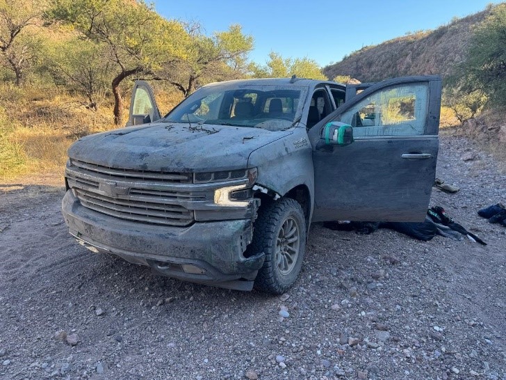 Guardia Nacional y Ejército Mexicano aseguran 11 armas de fuego de alto poder y vehículos en Sonora