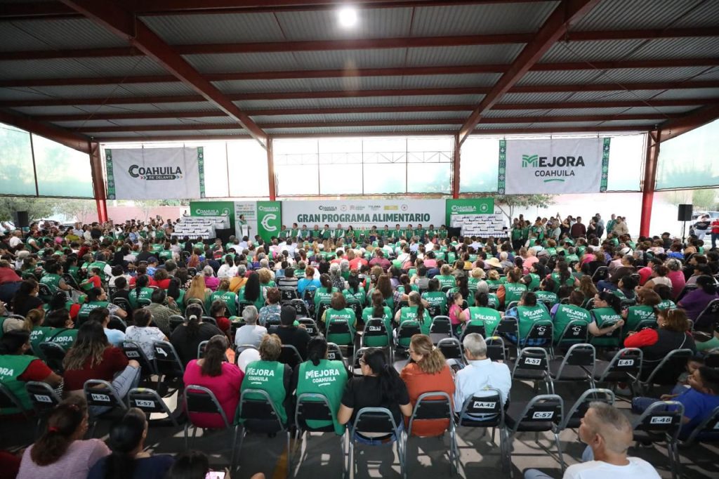 Con el programa de leche y huevo beneficiamos a miles de familias en Coahuila: Manolo
