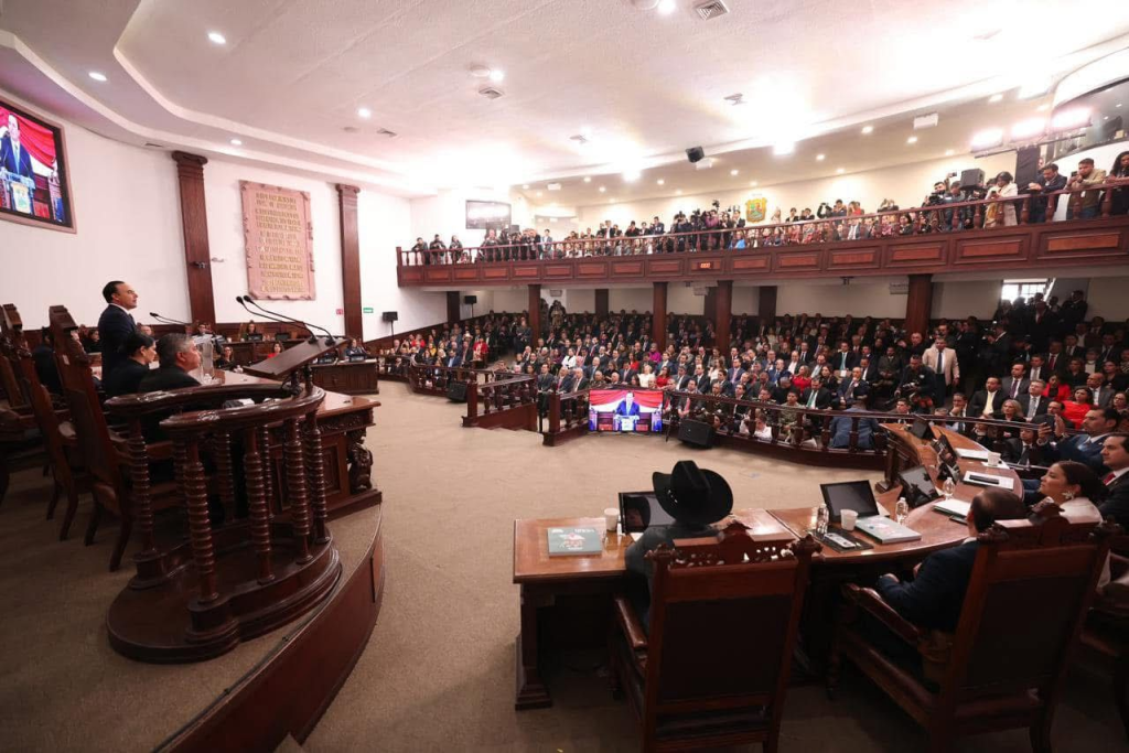 Coahuila avanza con unidad y resultados: Manolo Jiménez Salinas en su Primer Informe de Gobierno