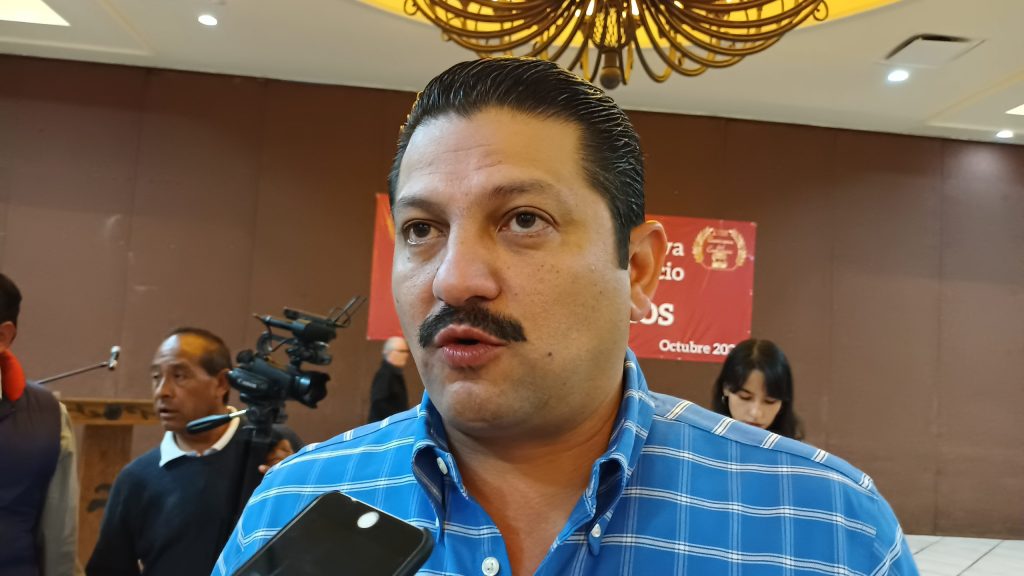 Carlos Villareal