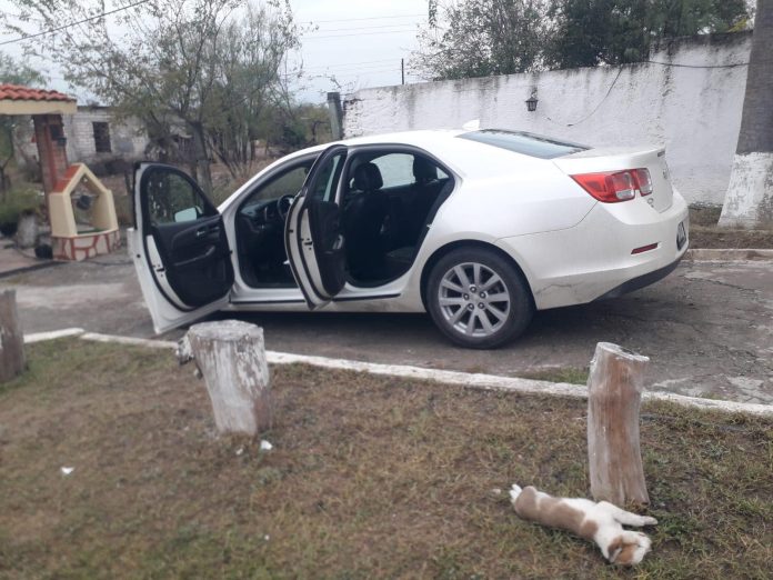 El auto fue recuperado en San Juan de Sabinas