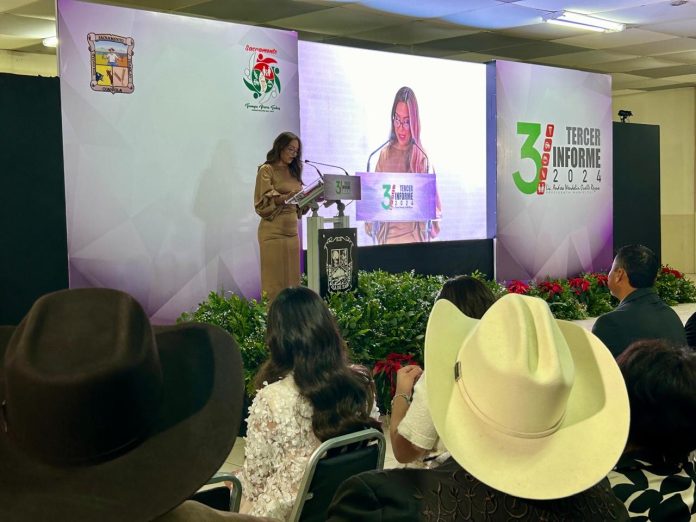 Rinde Andrea Ovalle su Informe de Gobierno, destaca trabajo conjunto