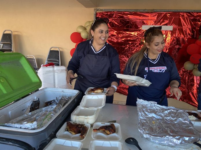 La Fundación Bravitos de Corazón elaboro más de 700 cenas de navidad