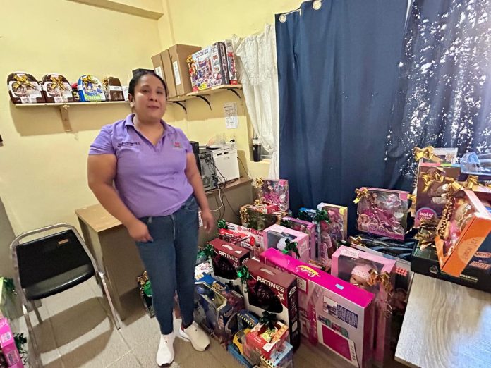 Ofrecerá Lamadrid posada navideña y regalos a los niños