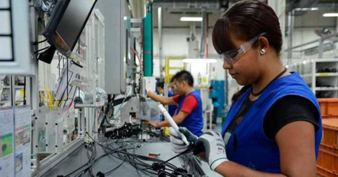Empresas recibirán el pago de aguinaldos