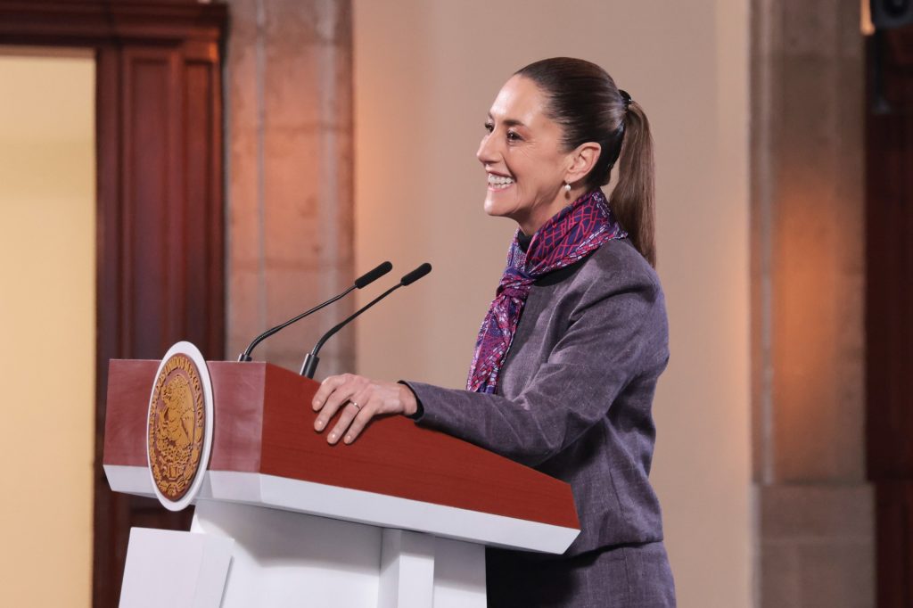 Claudia Sheinbaum presenta campaña preventiva, nacional y permanente "Alejate de las drogas. El fentanilo te mata"