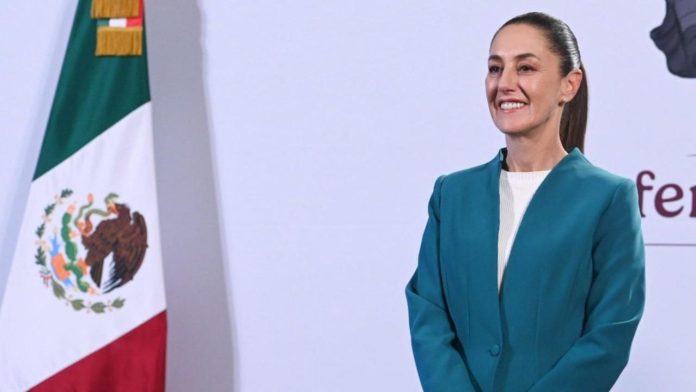 Claudia Sheinbaum destaca en las encuestas; más del 70% aprueba su gobierno