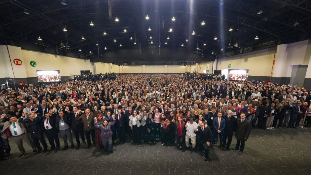 Claudia Sheinbaum lidera encuentro nacional con alcaldes y gobernadores de todos los partidos políticos