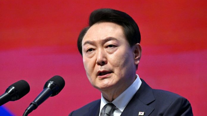 Crisis en Corea del Sur: Intentan arrestar al presidente suspendido Yoon Suk Yeol