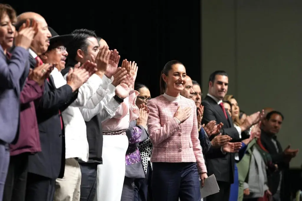 Claudia Sheinbaum lidera encuentro nacional con alcaldes y gobernadores de todos los partidos políticos