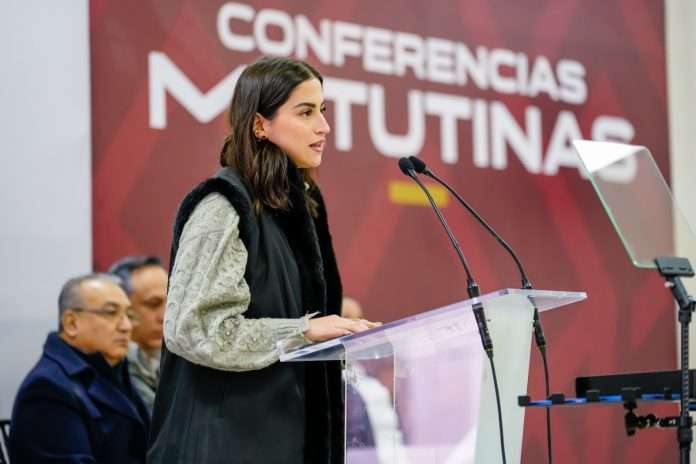 Ellebana Rodriguez, Presidenta Honoraria del DIF Municipal