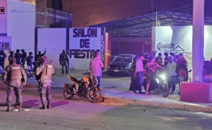 Grupo armado irrumpe en boda en Guanajuato; reportan 3 fallecidos y 15 heridos