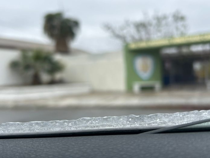“Congela” bajas temperaturas clases en escuelas
