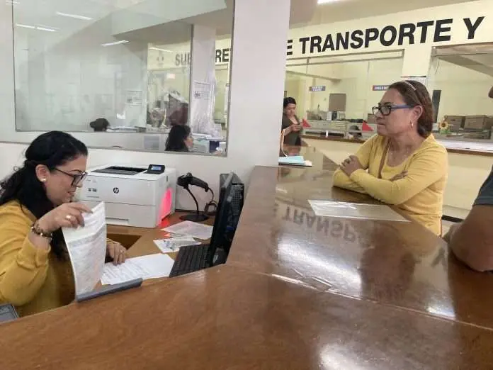 Propietarios de vehículos regularizados de forma irregular en Coahuila plaquean en estados vecinos como Durango y Zacatecas.