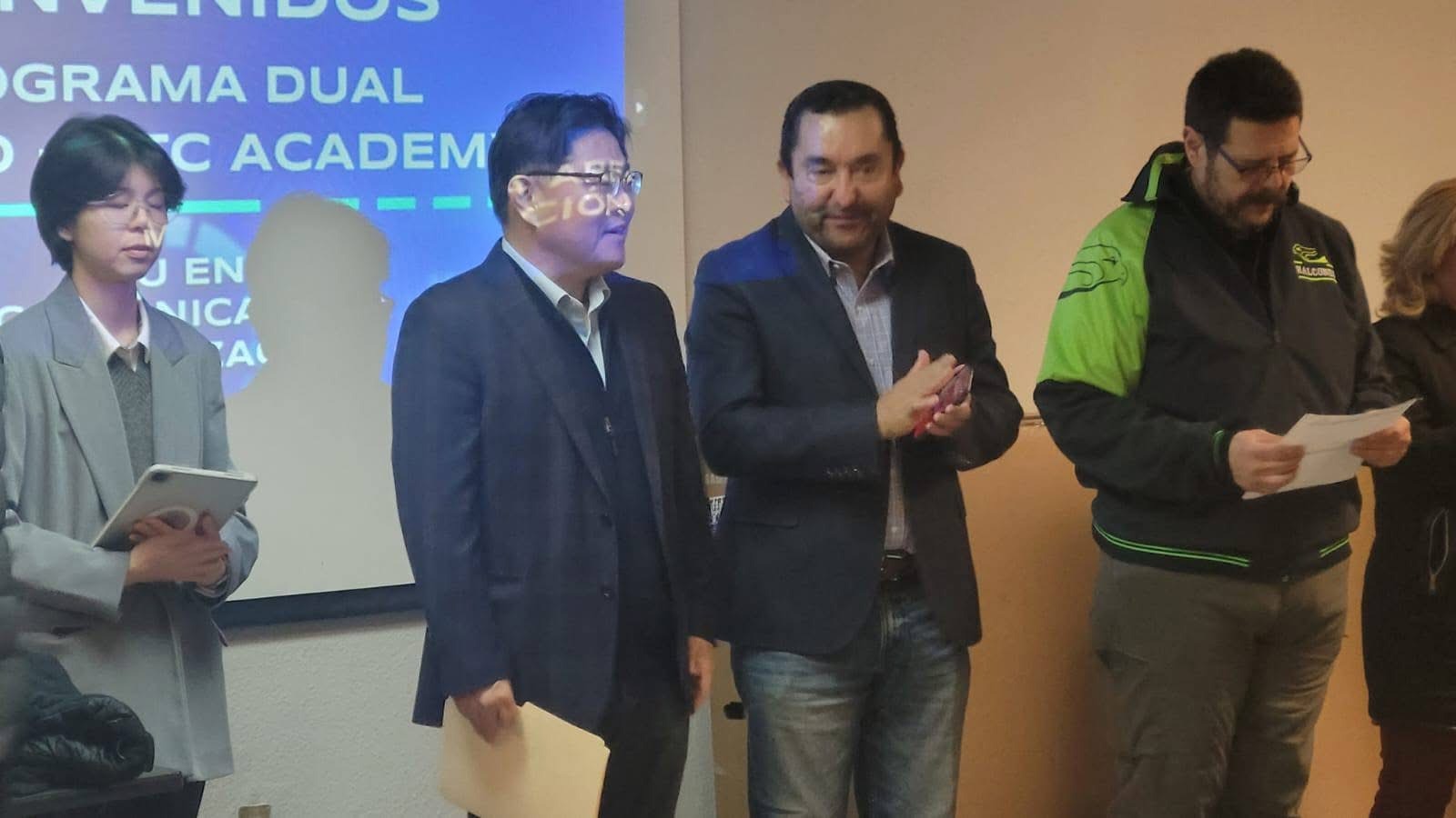 Inicia segunda generación de la HL Mando-UTC Academy en Ramos Arizpe ...