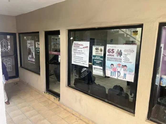 Módulo de Bienestar sigue trabajando en entrega de tarjetas