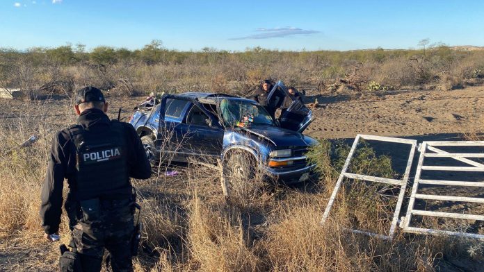 Mujer herida en volcadura en Nueva Rosita