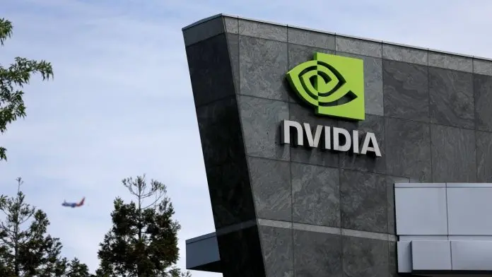 Nvidia pierde casi 600,000 millones en un día, afectada por la popularidad de una IA china de bajo costo