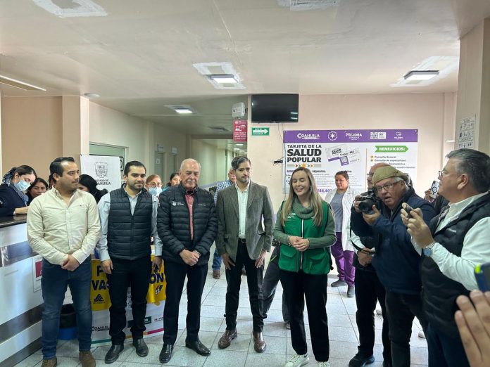 Secretario de Salud arranca brigada de vacunación en Cuatro Ciénegas