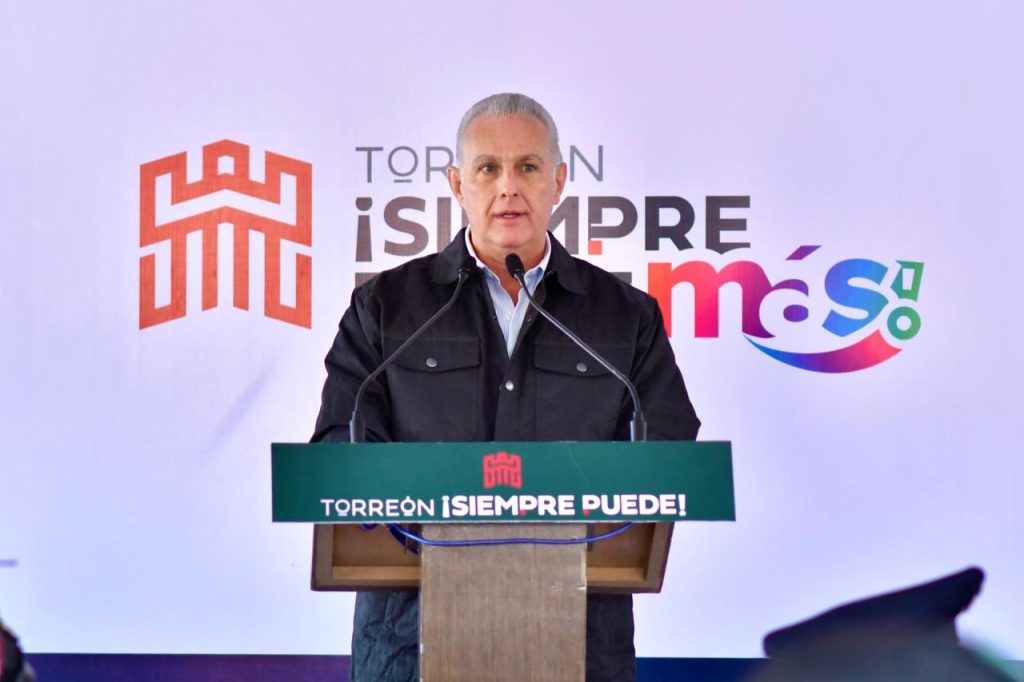 Román Alberto Cepeda González refrenda su compromiso con la Policía de Torreón; anuncia incremento salarial