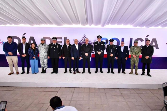 Román Alberto Cepeda González refrenda su compromiso con la Policía de Torreón; anuncia incremento salarial