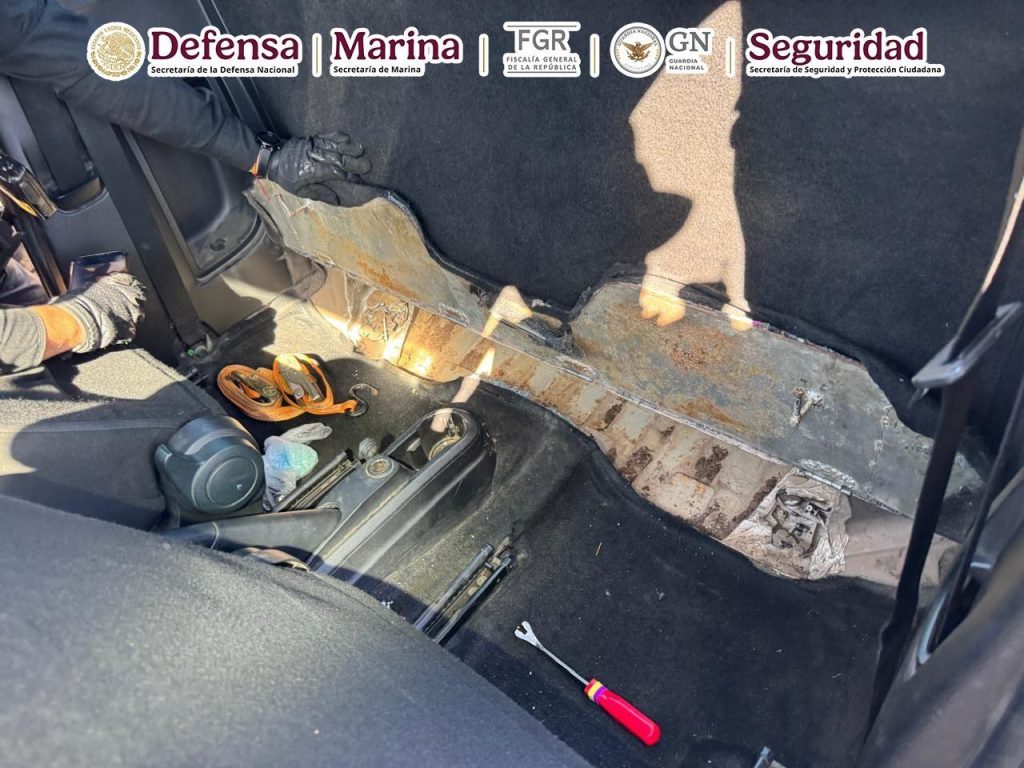 En dos acciones, fueron detenidos dos hombres vinculados con diferentes delitos en Sinaloa