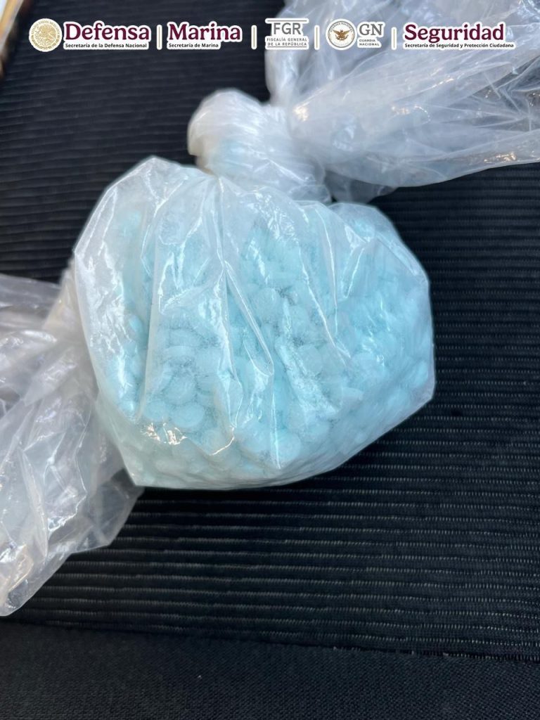 En dos acciones, fueron detenidos dos hombres vinculados con diferentes delitos en Sinaloa