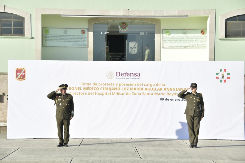 Luz María Aguilar Anguiano toma posesión del cargo como Directora del Hospital Militar de Zona de Santa María Rayón, Estado de México