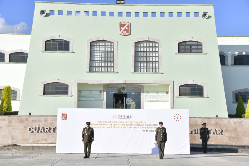 Luz María Aguilar Anguiano toma posesión del cargo como Directora del Hospital Militar de Zona de Santa María Rayón, Estado de México