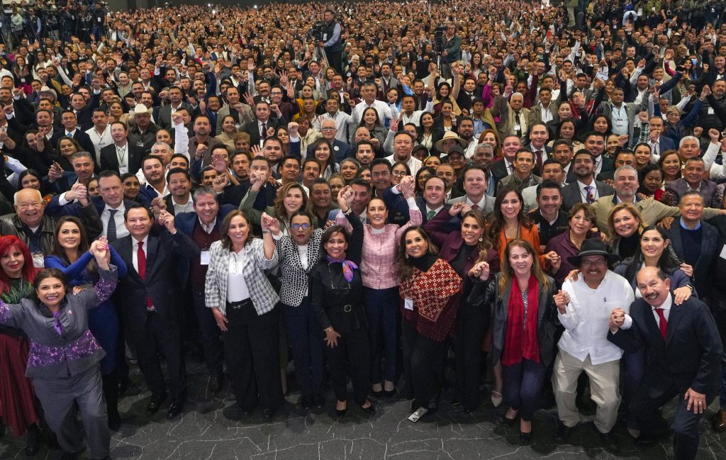 Trabajando en equipo los 3 órdenes de gobierno se obtienen mejores resultados: Manolo