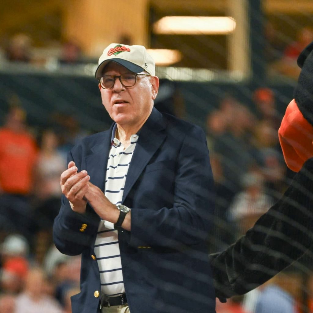 Orioles pide tope salarial a la MLB