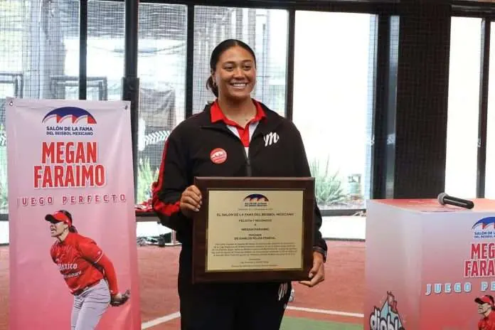 Megan Faraimo al salón de la Fama del béisbol mexicano