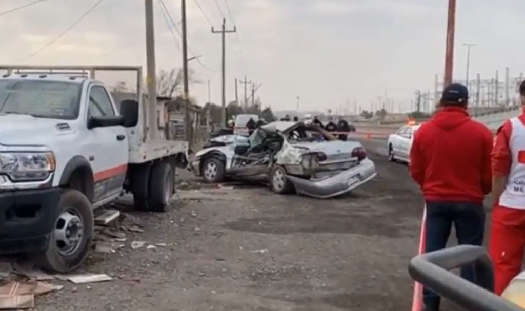 Dos jóvenes pierden la vida tras accidente en la carretera 57 en Sabinas