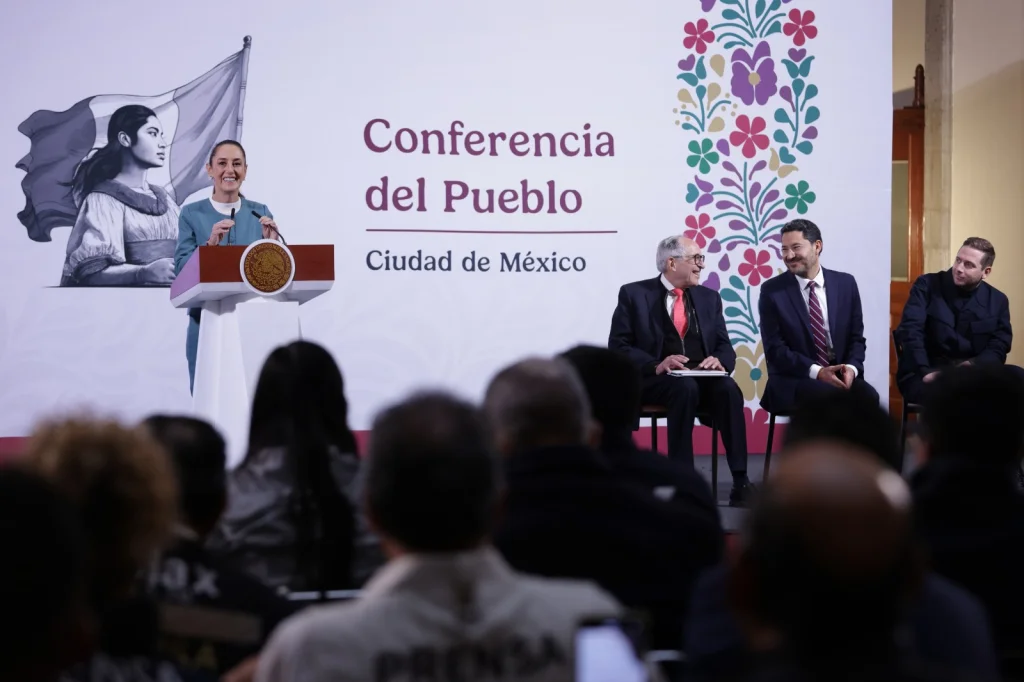 Martí Batres presenta plan de 25 puntos para mejorar el ISSSTE