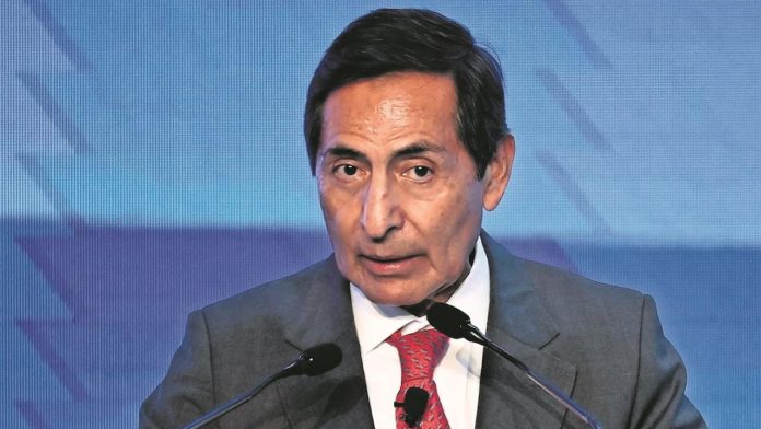 Hacienda destaca reservas financieras de 300 mil millones de dólares para enfrentar retos económicos