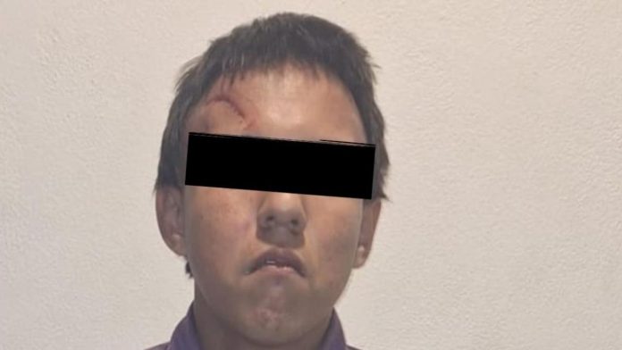 Detienen a joven por presunta agresión a su padre y hermano