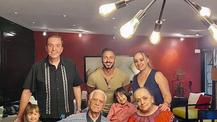 Alex B teme por la salud de su padre tras la muerte de Daniel Bisogno “Perderlo también sería devastador”