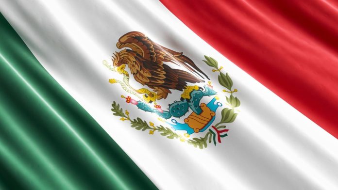 Día de la Bandera 2025 ¿Recibirás pago extra si trabajas el lunes 24 de febrero Esto dice la ley
