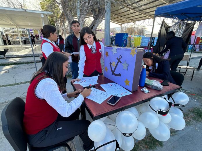 Escuela Normal de Monclova realiza “Open House” para alumnos de preparatoria