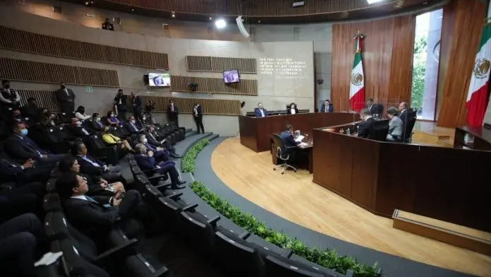 El INE aprueba la impresión de boletas electorales, aunque falta paridad de género en candidaturas