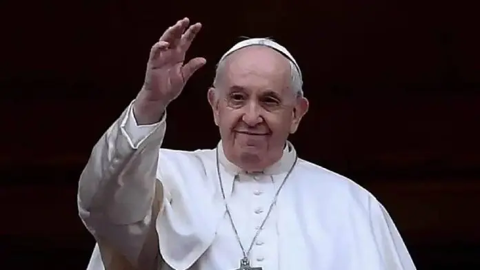 El Papa Francisco sigue estable y muestra una leve mejoría en su salud
