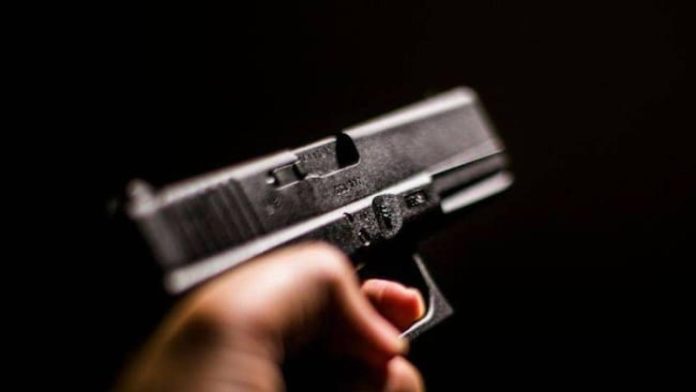 Hombre es detenido tras disparar contra la casa de su vecina en Sonora